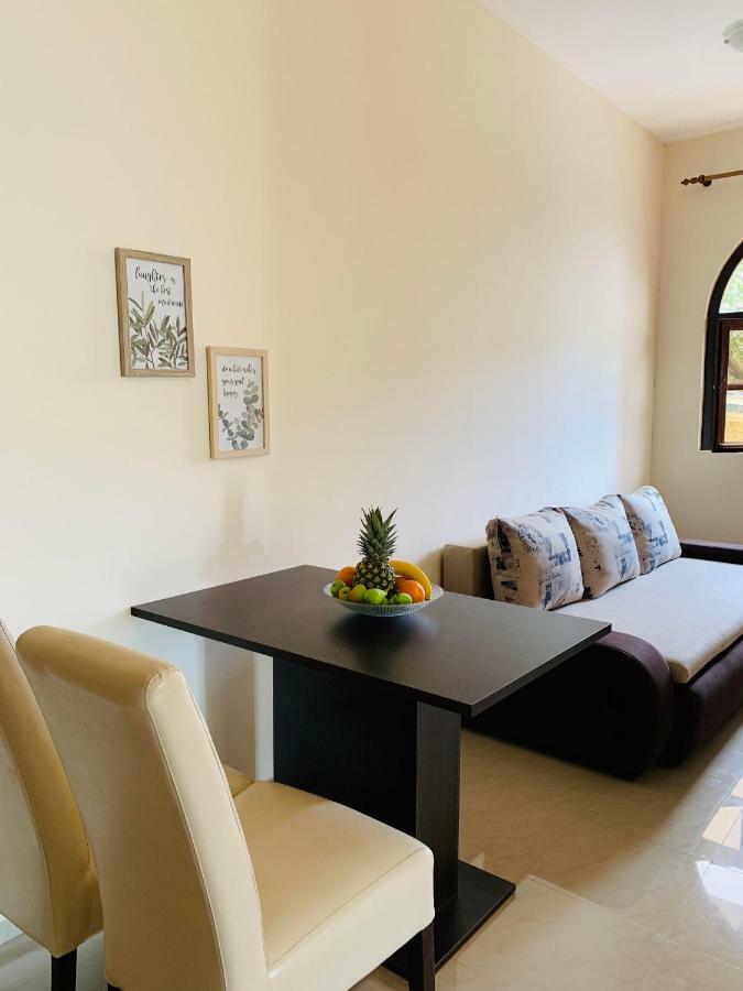 Apartmani Viktorija Vrana  Exterior foto